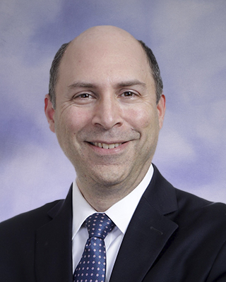 professional photo of Peter Tothy