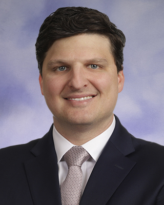 professional photo of Eduardo Braun