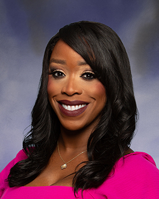professional photo of Nanette Lindesmith