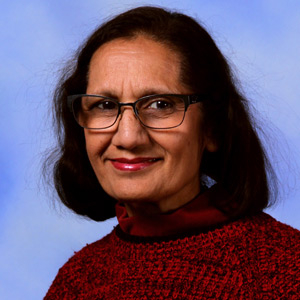 Shagufta Khan, MD